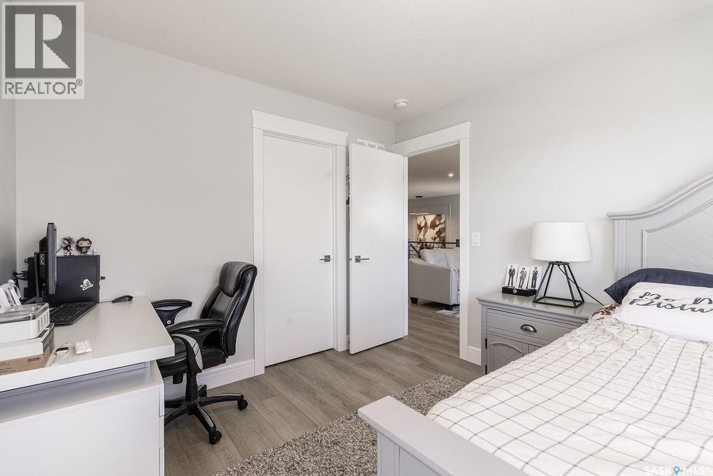 411 Sharma CRESCENT - 33