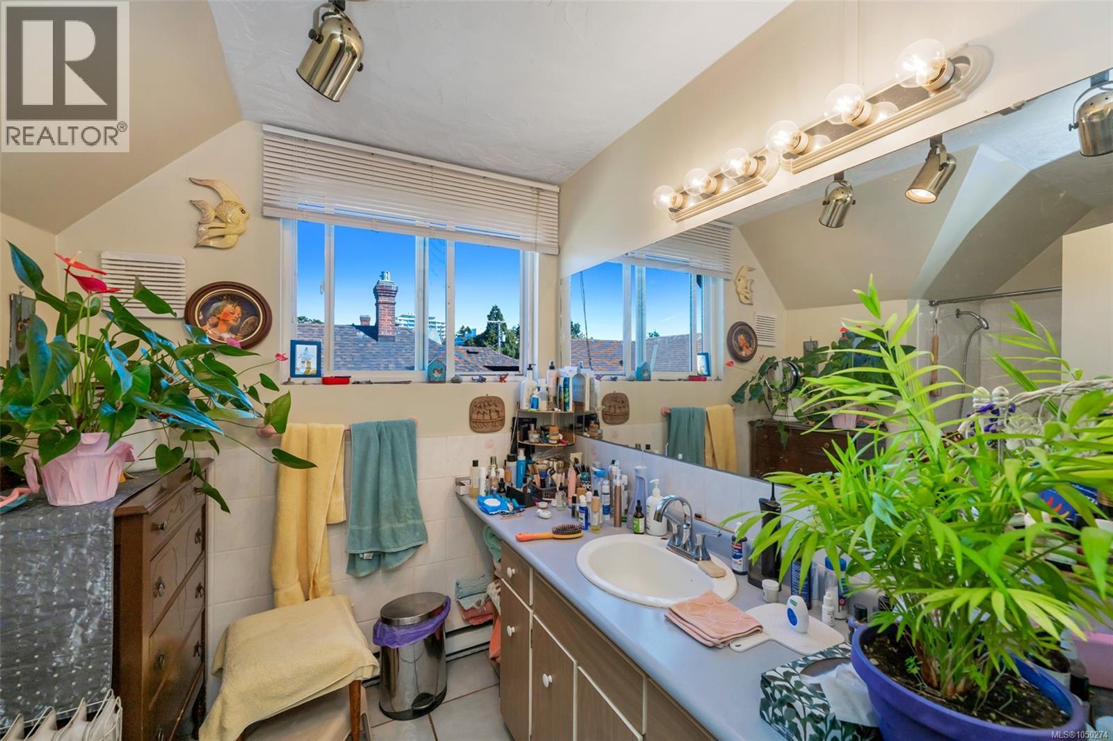 124 St. Andrews St - 46