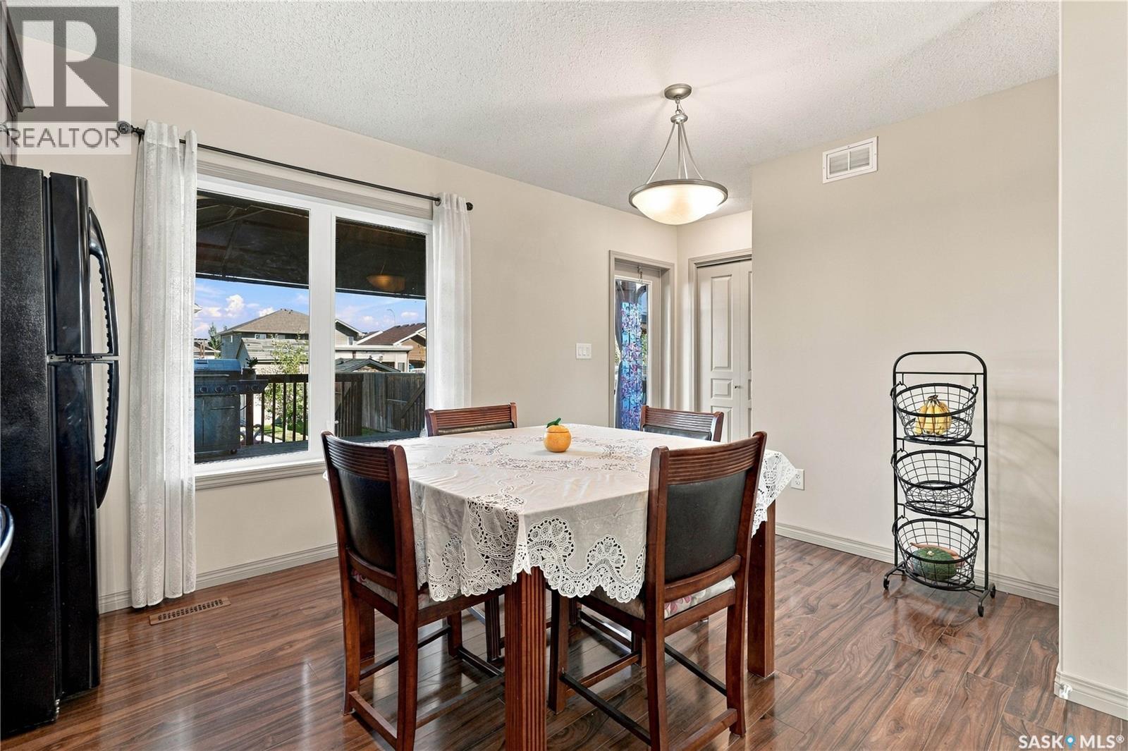 927 927 Glenview COVE, Martensville — photo 11
