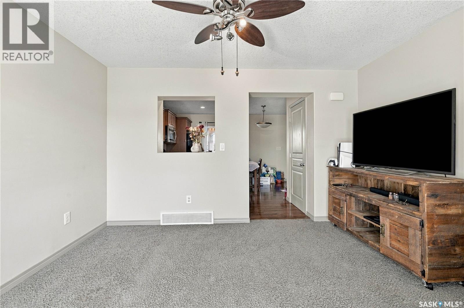 927 927 Glenview COVE, Martensville — photo 7