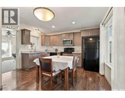 927 Glenview Cove, Martensville, SK S0K0A2 Photo 8