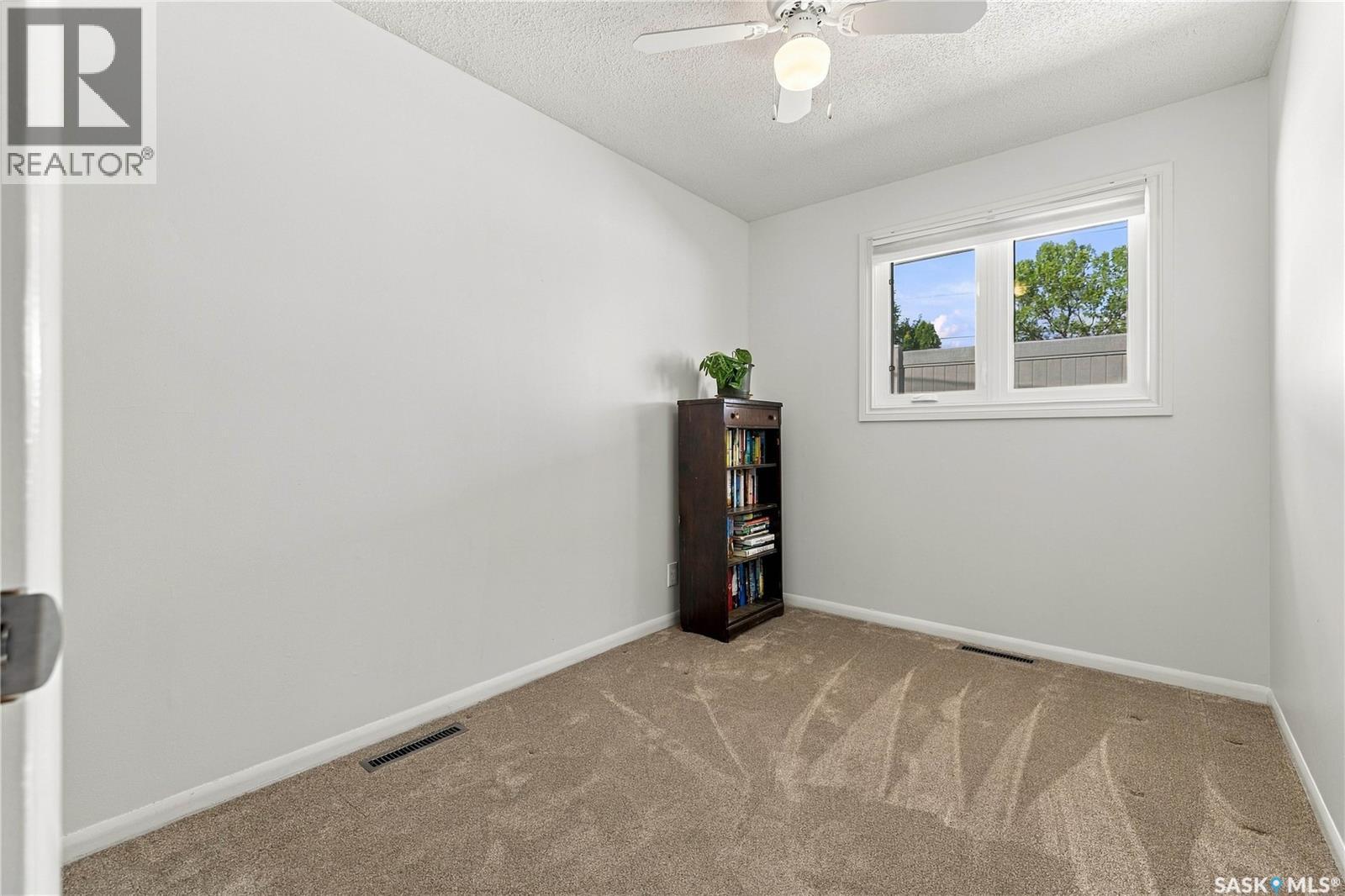 537 T AVENUE S, Saskatoon — photo 18