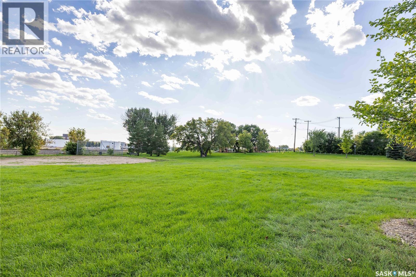537 T AVENUE S, Saskatoon — photo 34