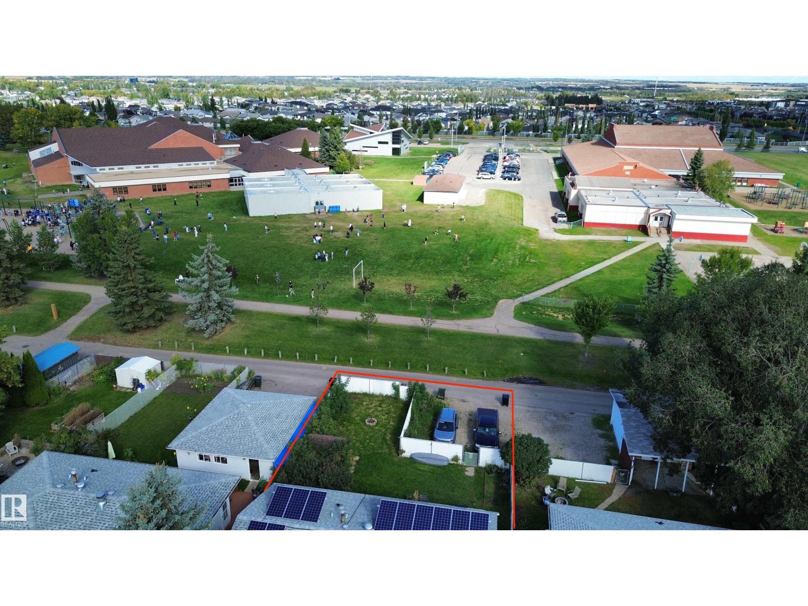 21 BURLINGTON AV, Spruce Grove, Alberta, T7X1E5, Spruce Grove, Alberta — photo 3 of 5
