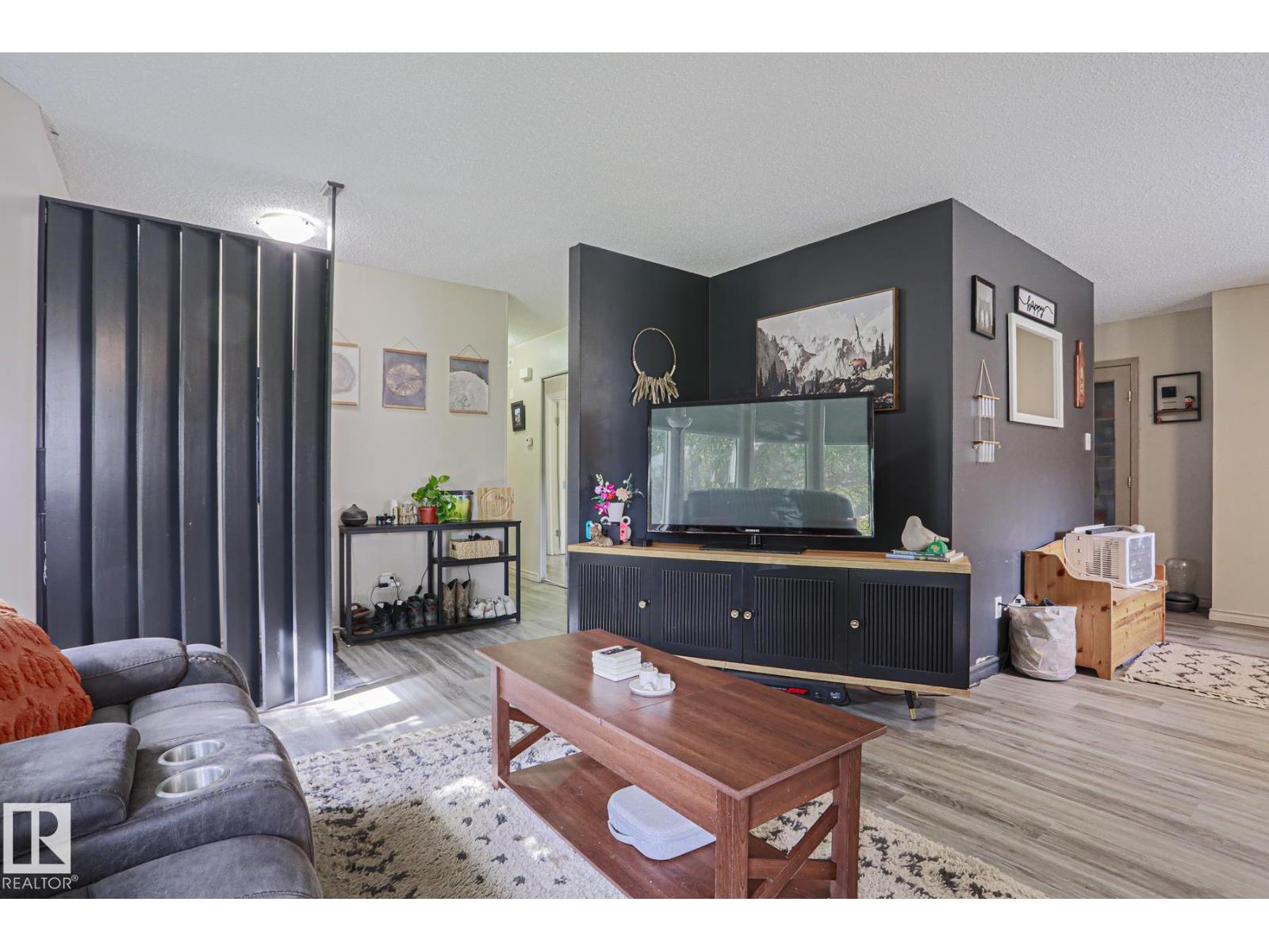 21 BURLINGTON AV - Image 8