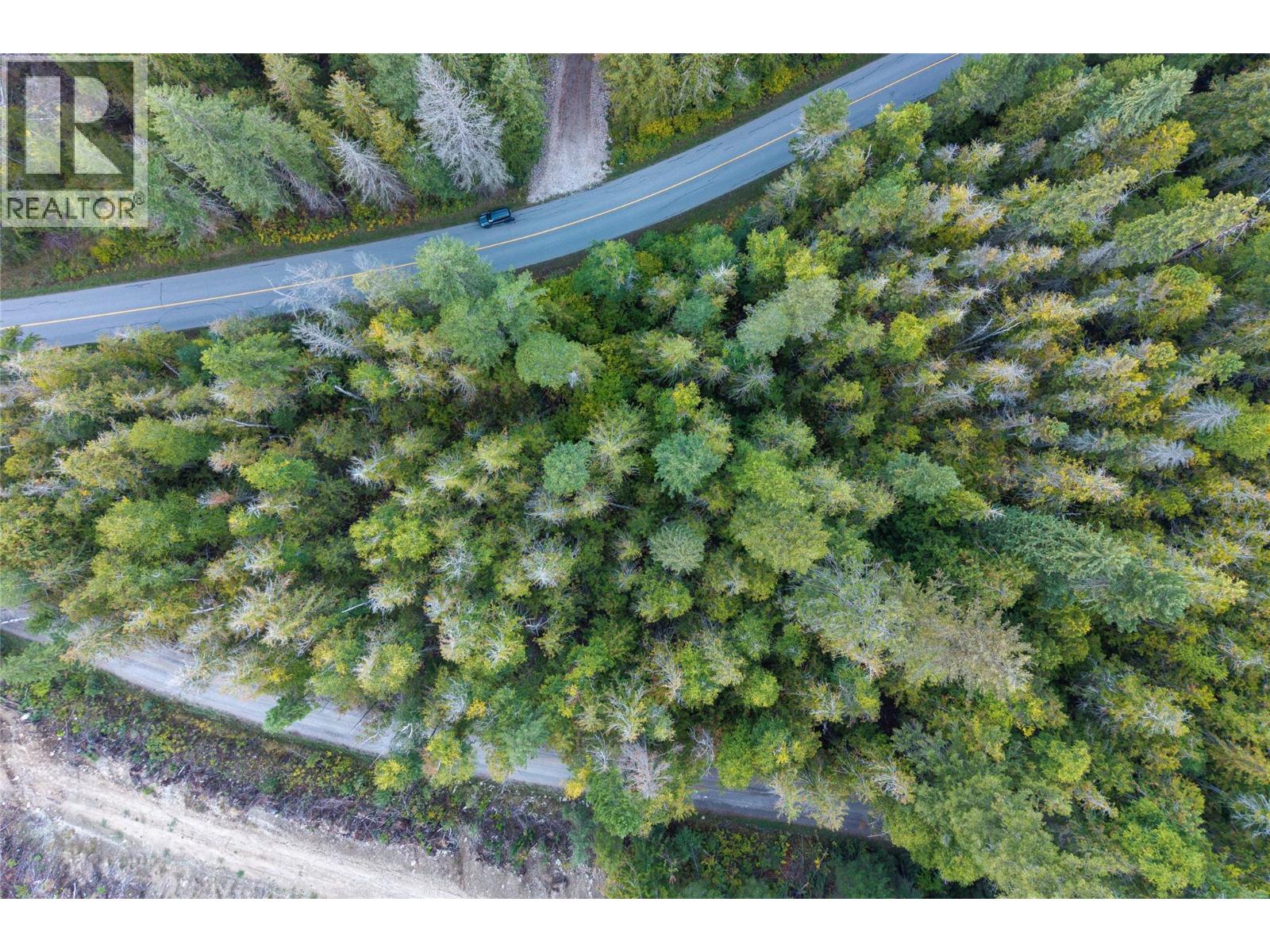  1937 Lumby Mabel Lake Road, Lumby