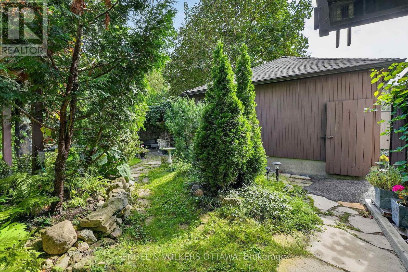 2101 ALTA VISTA DRIVE - Image 46
