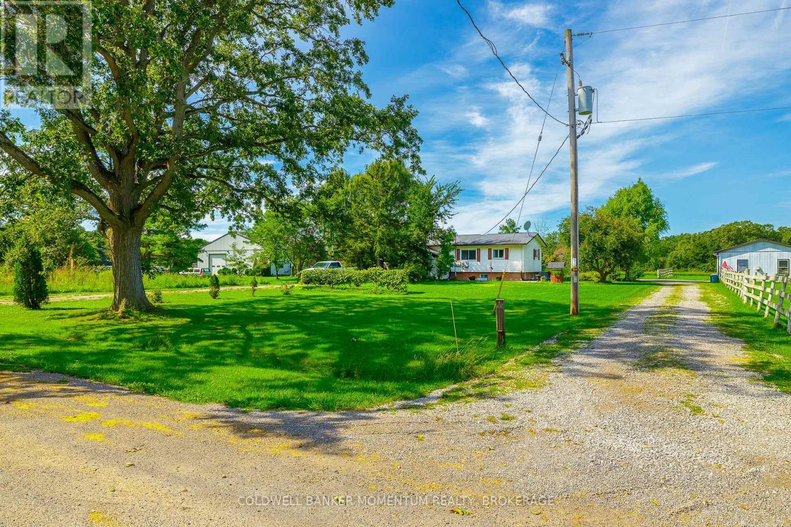 2742 BENNETT RD Road, Lincoln (Beamsville), Ontario, L0R2A0, Lincoln (Beamsville), Ontario — photo 2 of 5