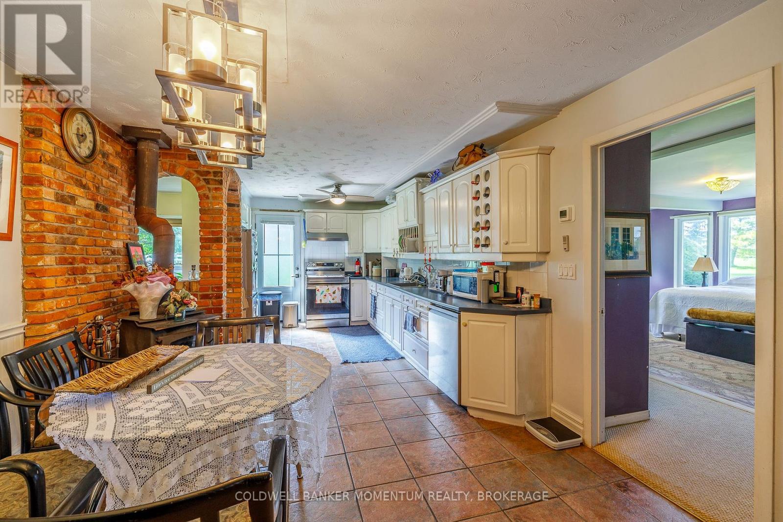 2742 BENNETT RD Road, Lincoln (Beamsville), Ontario, L0R2A0, Lincoln (Beamsville), Ontario — photo 5 of 5