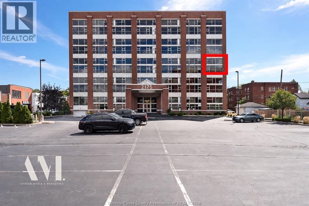 2175 Wyandotte St Unit 312