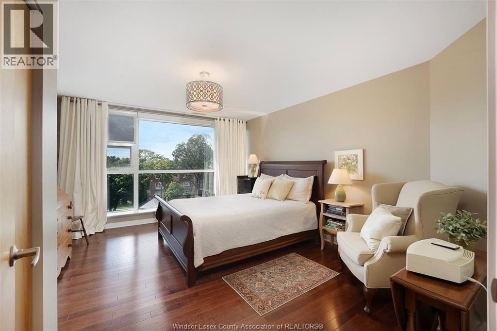 #312 2175 Wyandotte STREET East - 19