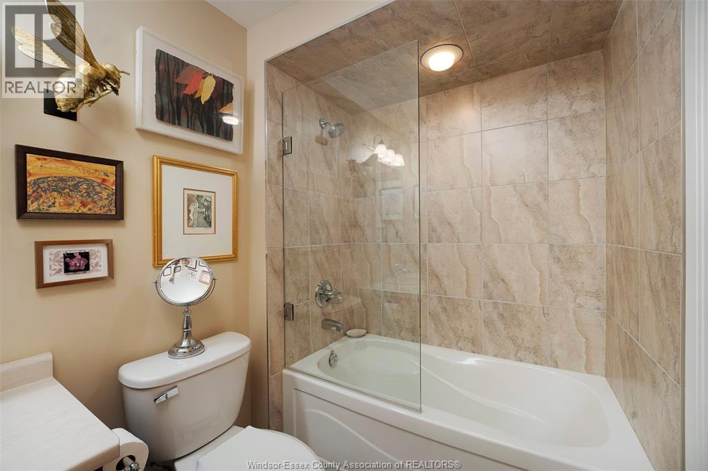 #312 2175 Wyandotte STREET East - 21