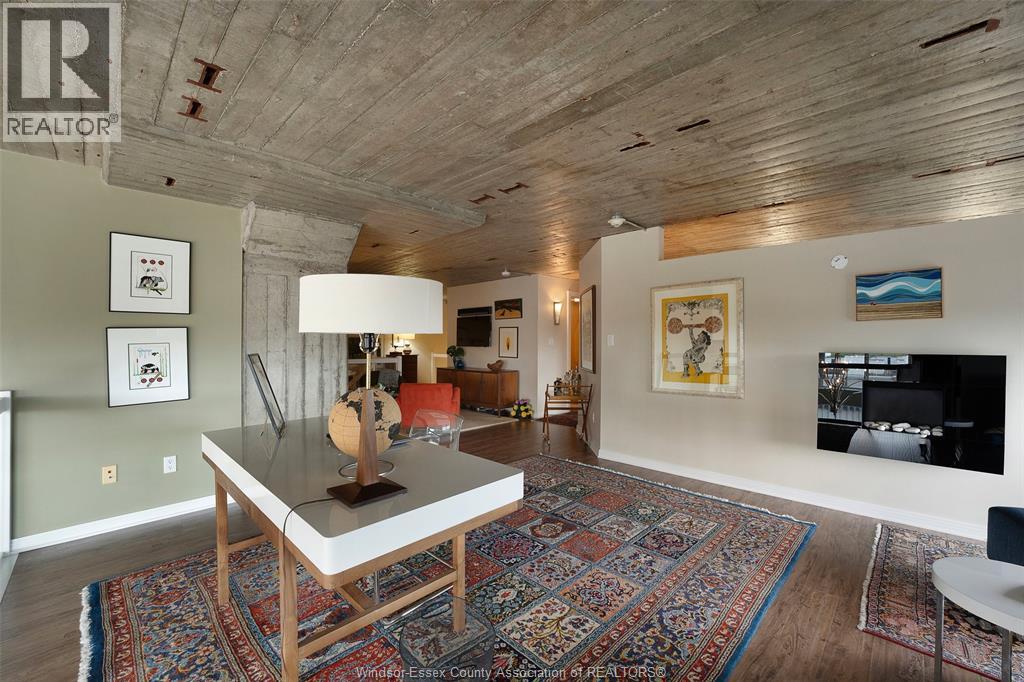 #312 2175 Wyandotte STREET East - 29
