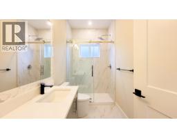 3433 E 23rd Avenue, Vancouver, BC V5R1C1 Photo 15