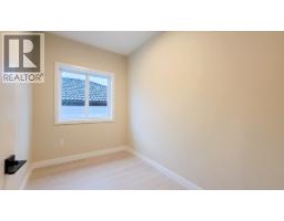3433 E 23rd Avenue, Vancouver, BC V5R1C1 Photo 16