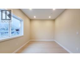 3433 E 23rd Avenue, Vancouver, BC V5R1C1 Photo 19