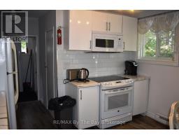 Bedroom 3 - 16 Albert Street, Wasaga Beach, ON L9Z2M2 Photo 6
