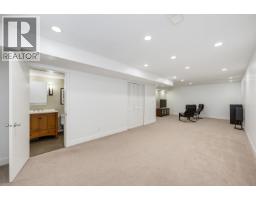 24070 Hill Avenue, Maple Ridge, BC V2W1Z9 Photo 25