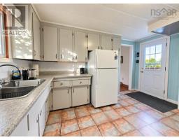 469 311 Highway, North River, NS B6L6M1 Photo 12