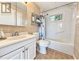 469 311 Highway, North River, NS B6L6M1 Photo 19