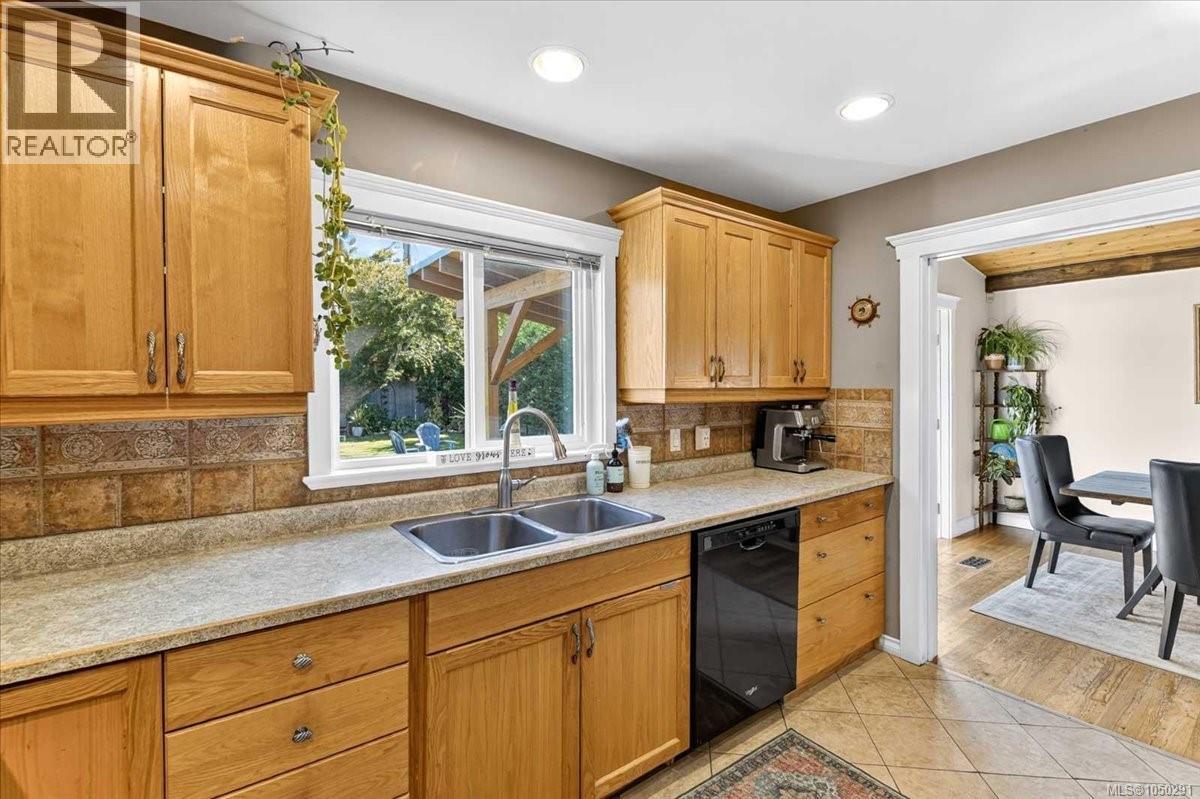 2955 15th Ave - 14