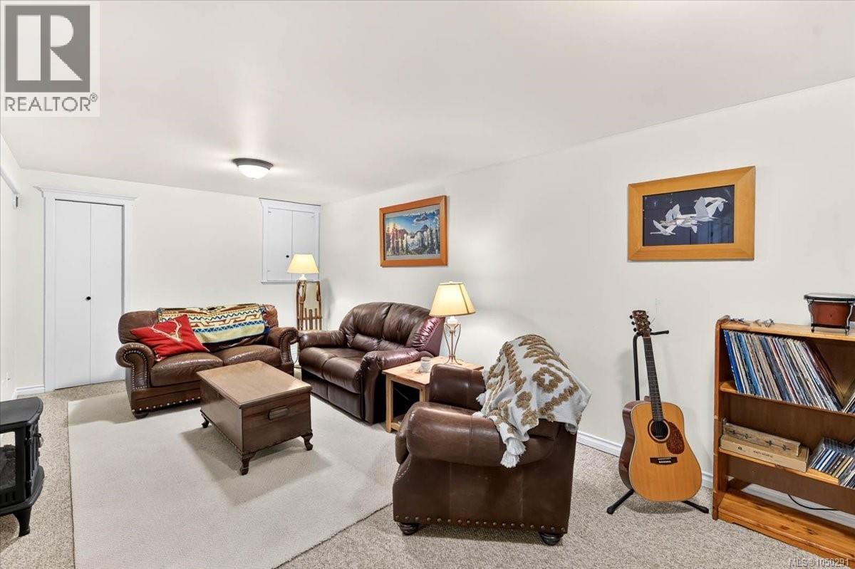 2955 15th Ave - 31
