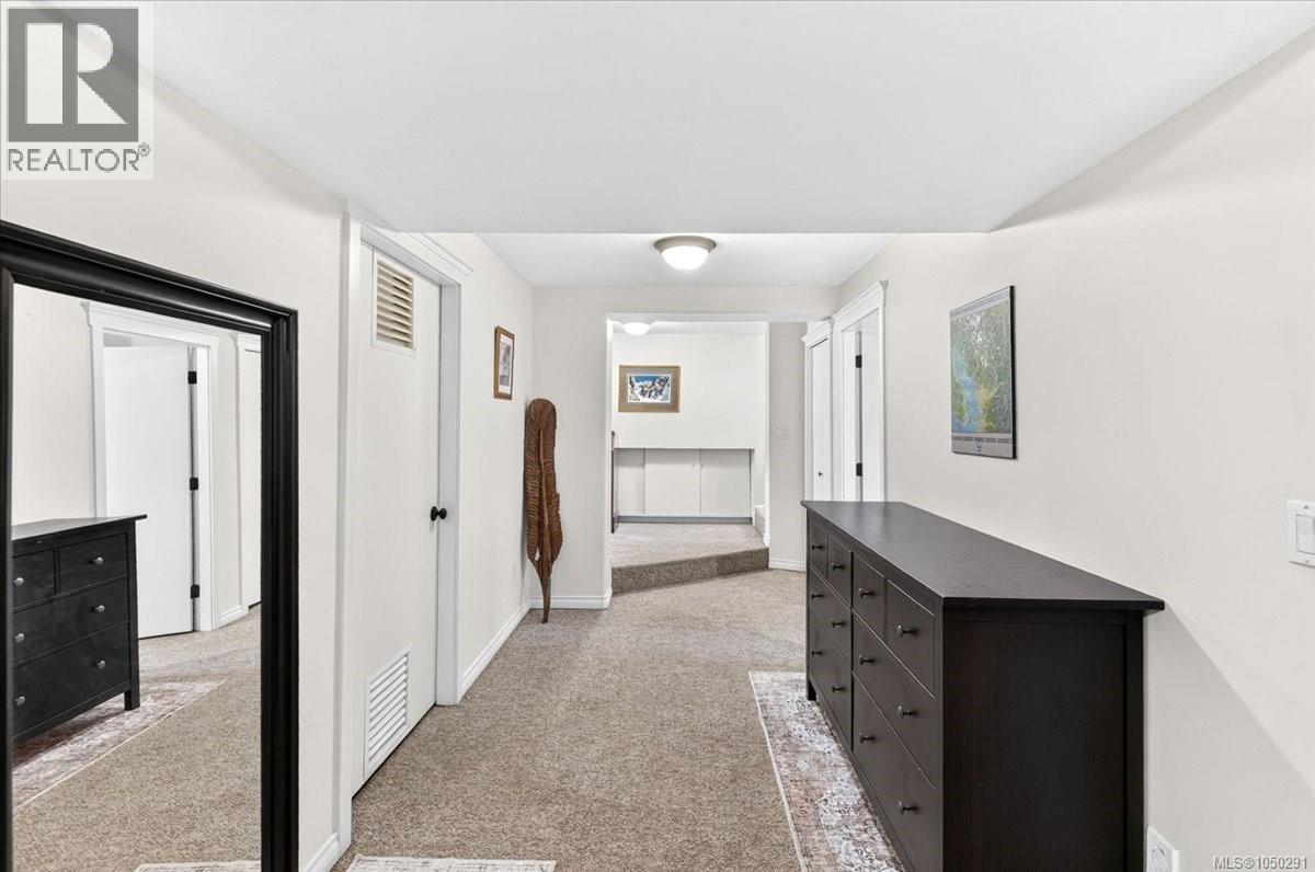 2955 15th Ave - 35