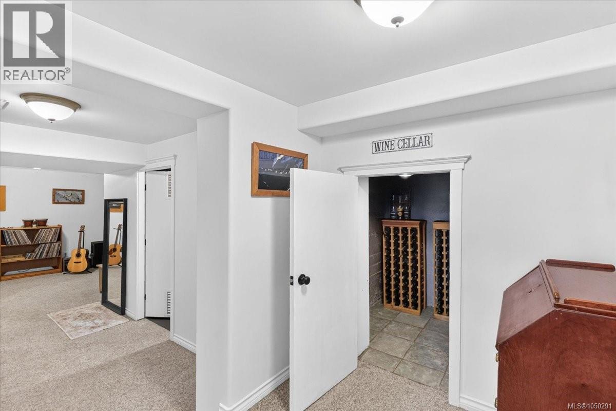 2955 15th Ave - 38