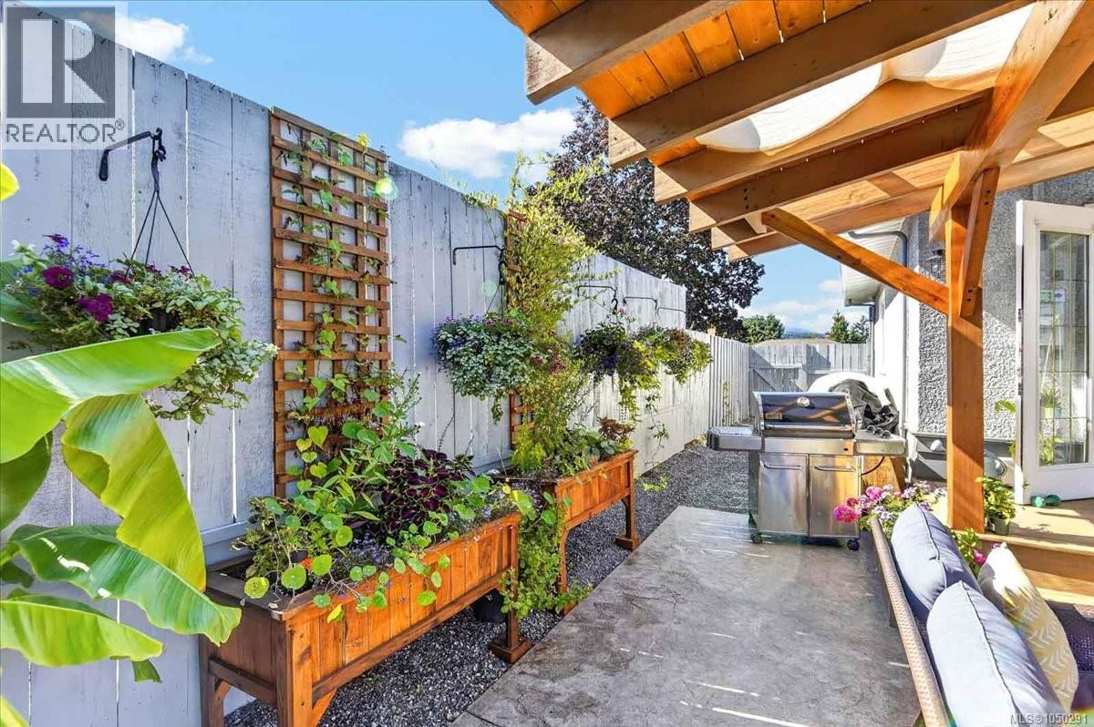 2955 15th Ave - 43