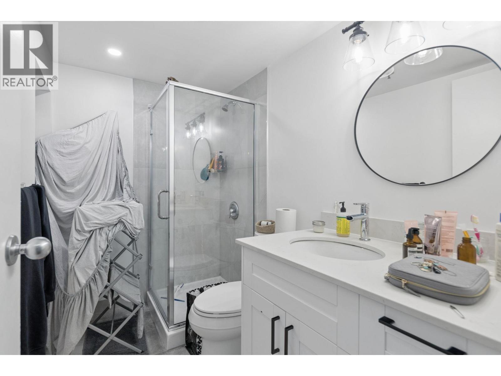 1 Bed, 1 Bath House for Sale in Vancouver – 6 2023 WEST 4TH AVENUE, Vancouver – MLS# R3167633 - Image 16