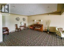 2085 Gordon Drive Unit# 211, Kelowna, BC V1Y8S1 Photo 33