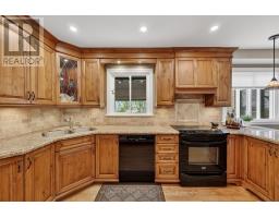 8 Grant Court, East Gwillimbury, ON L0G1R0 Photo 14