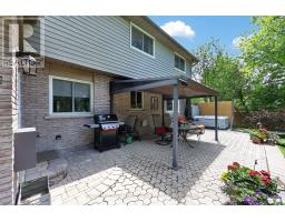 8 Grant Court, East Gwillimbury, ON L0G1R0 Photo 42