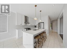 90 Professor Day Drive, Bradford West Gwillimbury, ON L3Z4J3 Photo 13