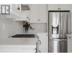 90 Professor Day Drive, Bradford West Gwillimbury, ON L3Z4J3 Photo 15