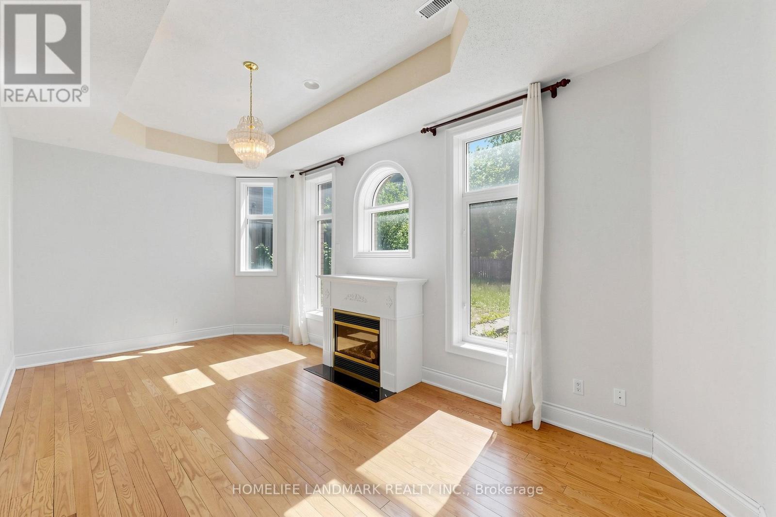 Photo of 209 REDSTONE ROAD