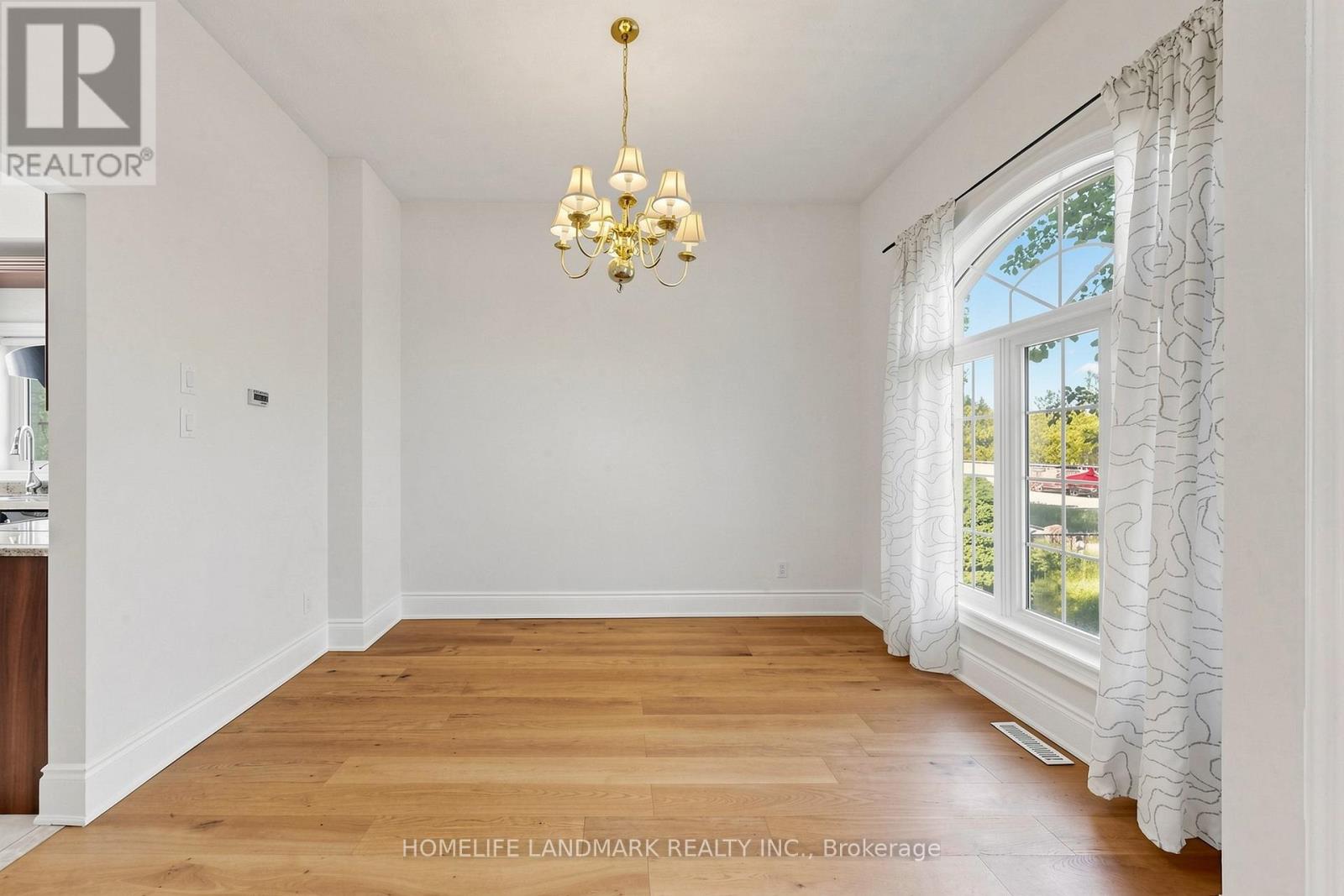 Photo of 209 REDSTONE ROAD