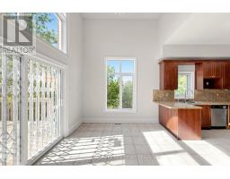 209 Redstone Road, Richmond Hill, ON L4S2E2 Photo 13