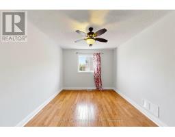 209 Redstone Road, Richmond Hill, ON L4S2E2 Photo 23