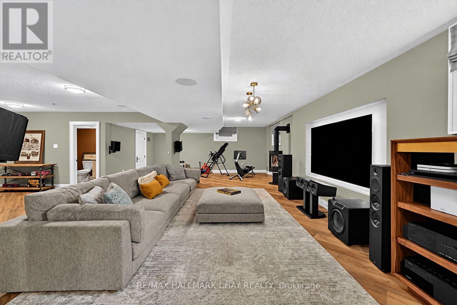 52 COPELAND CRESCENT - Image 37