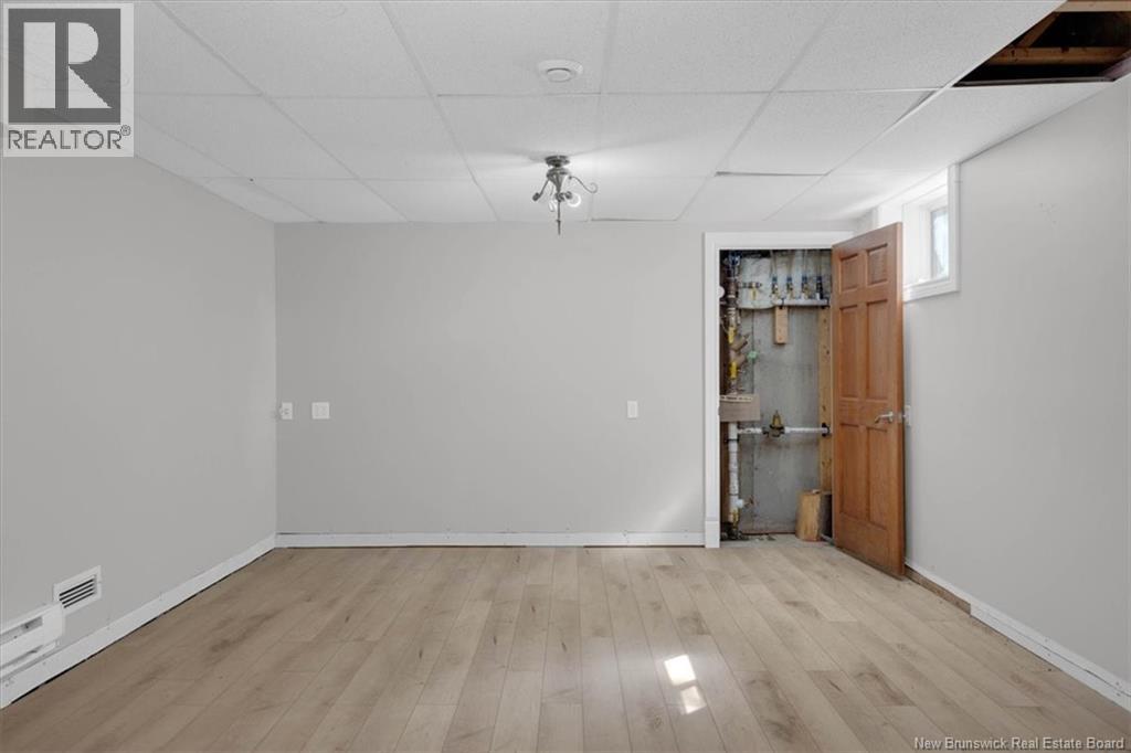 100 Brigadoon Terrace - Image 32