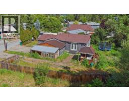 3pc Bathroom - 2007 Heighway Crescent, Lumby, BC V0E2G0 Photo 8