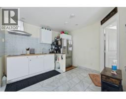 2007 Heighway Crescent, Lumby, BC V0E2G0 Photo 23