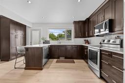 Laundry room - 214 Parkville Bay, Winnipeg, MB R2M2J5 Photo 9