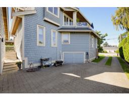 3098 Mcbride Avenue, Surrey, BC V4A3H1 Photo 30
