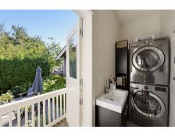 3098 Mcbride Avenue, Surrey, BC V4A3H1 Photo 27