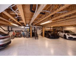 3098 Mcbride Avenue, Surrey, BC V4A3H1 Photo 33