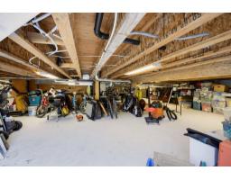 3098 Mcbride Avenue, Surrey, BC V4A3H1 Photo 35