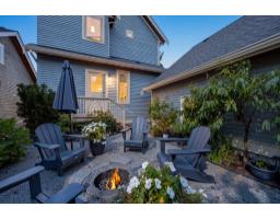 3098 Mcbride Avenue, Surrey, BC V4A3H1 Photo 28