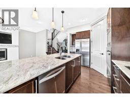 5pc Bathroom - 124 Nolanfield Way Nw, Calgary, AB T3R0M8 Photo 7